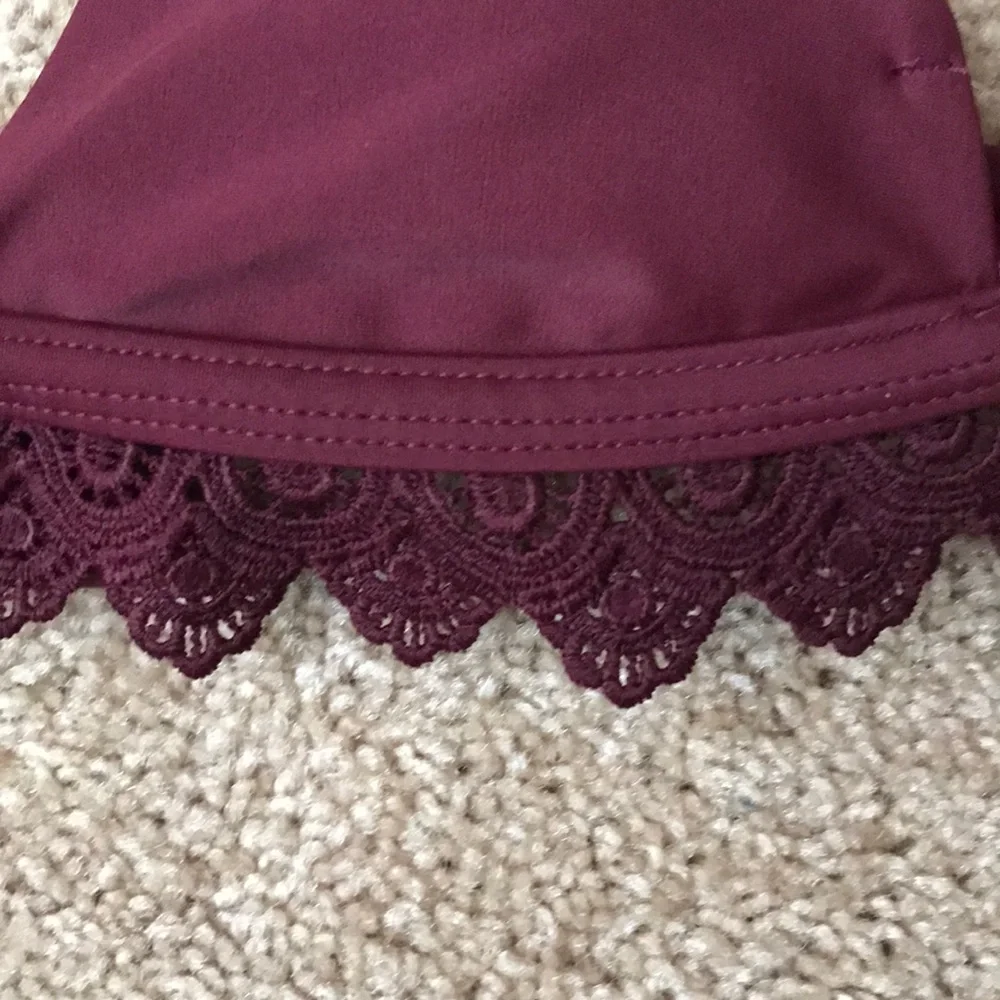 NWT Kendall & Kylie Bikini Top - Picture 2 of 8
